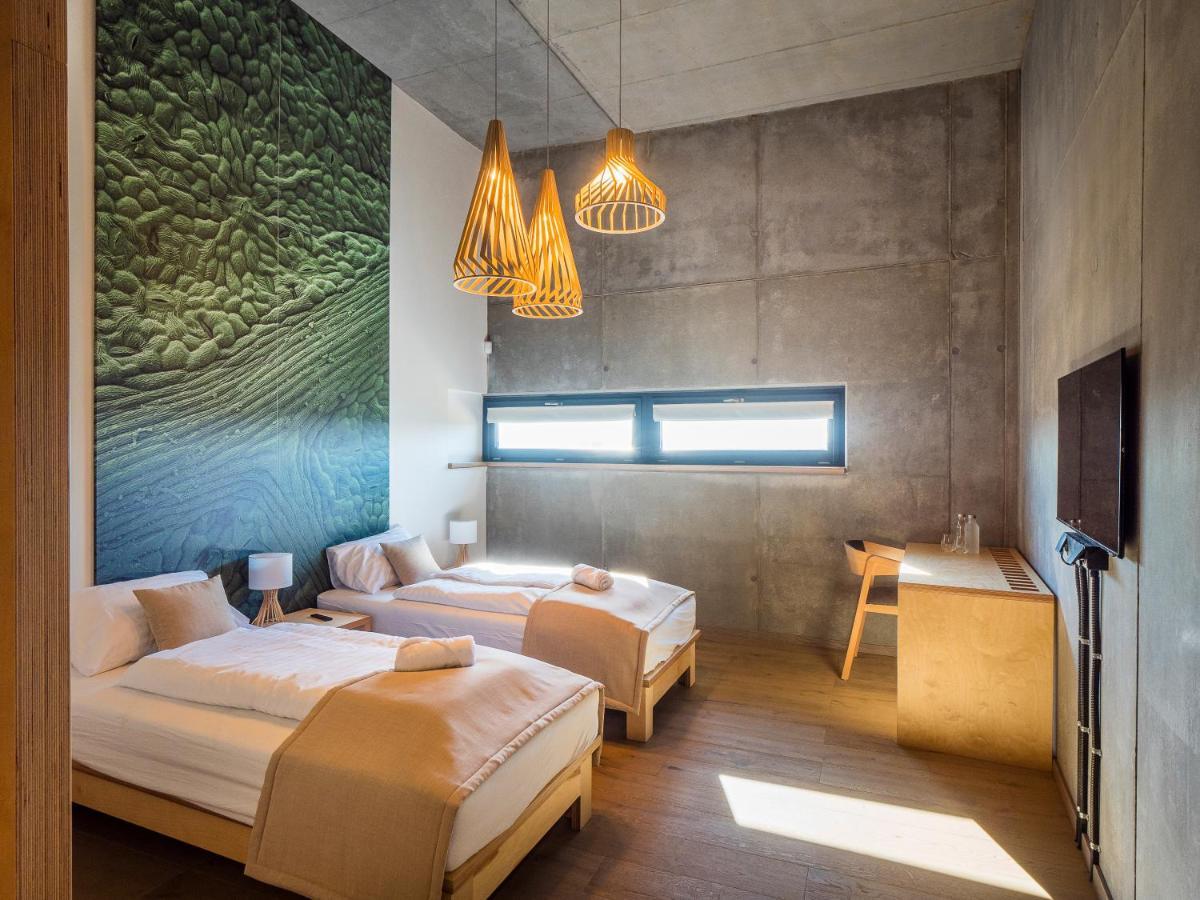 Vinarstvo Predium Vrable Hotel ภายนอก รูปภาพ